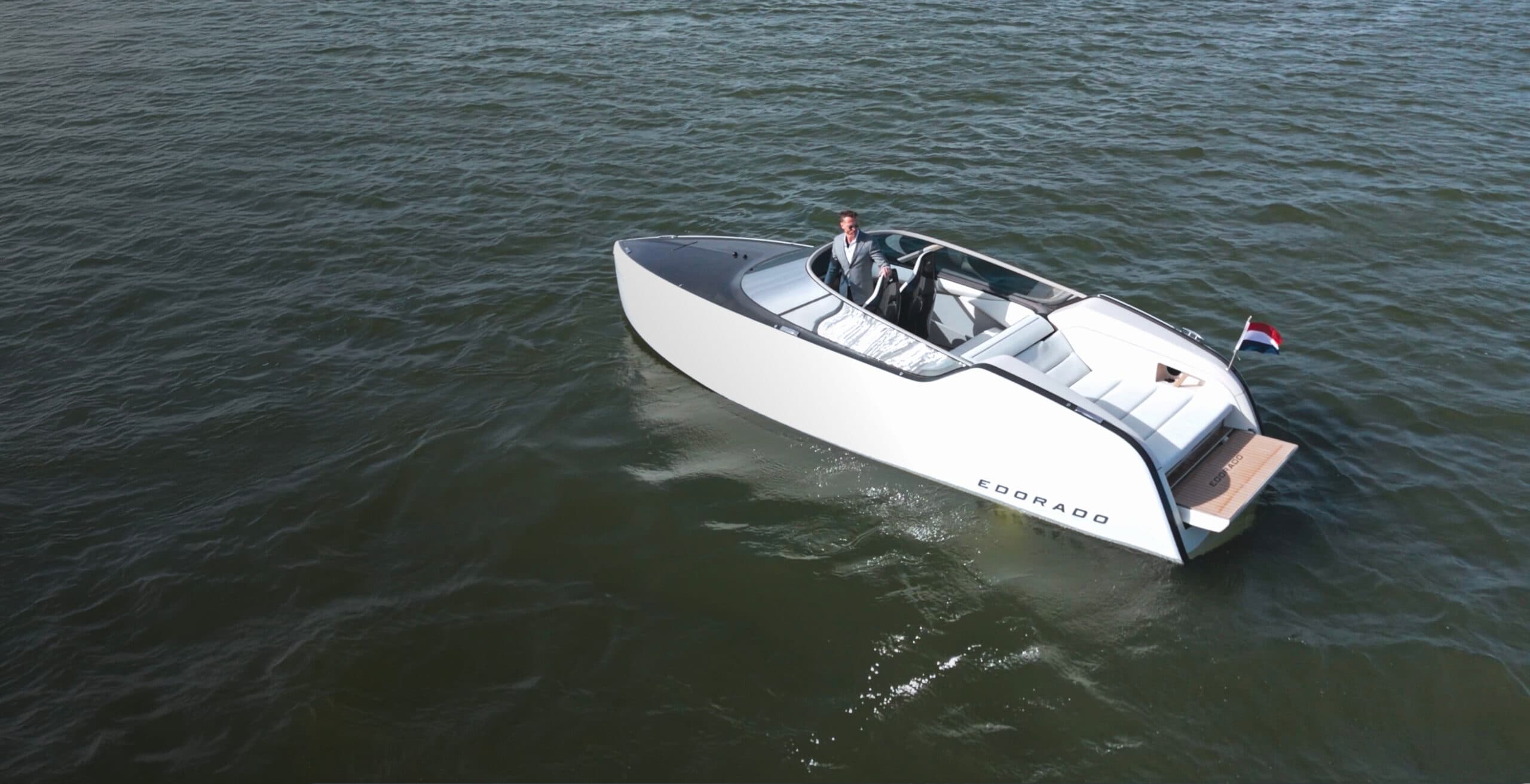 Edorado electric yacht
