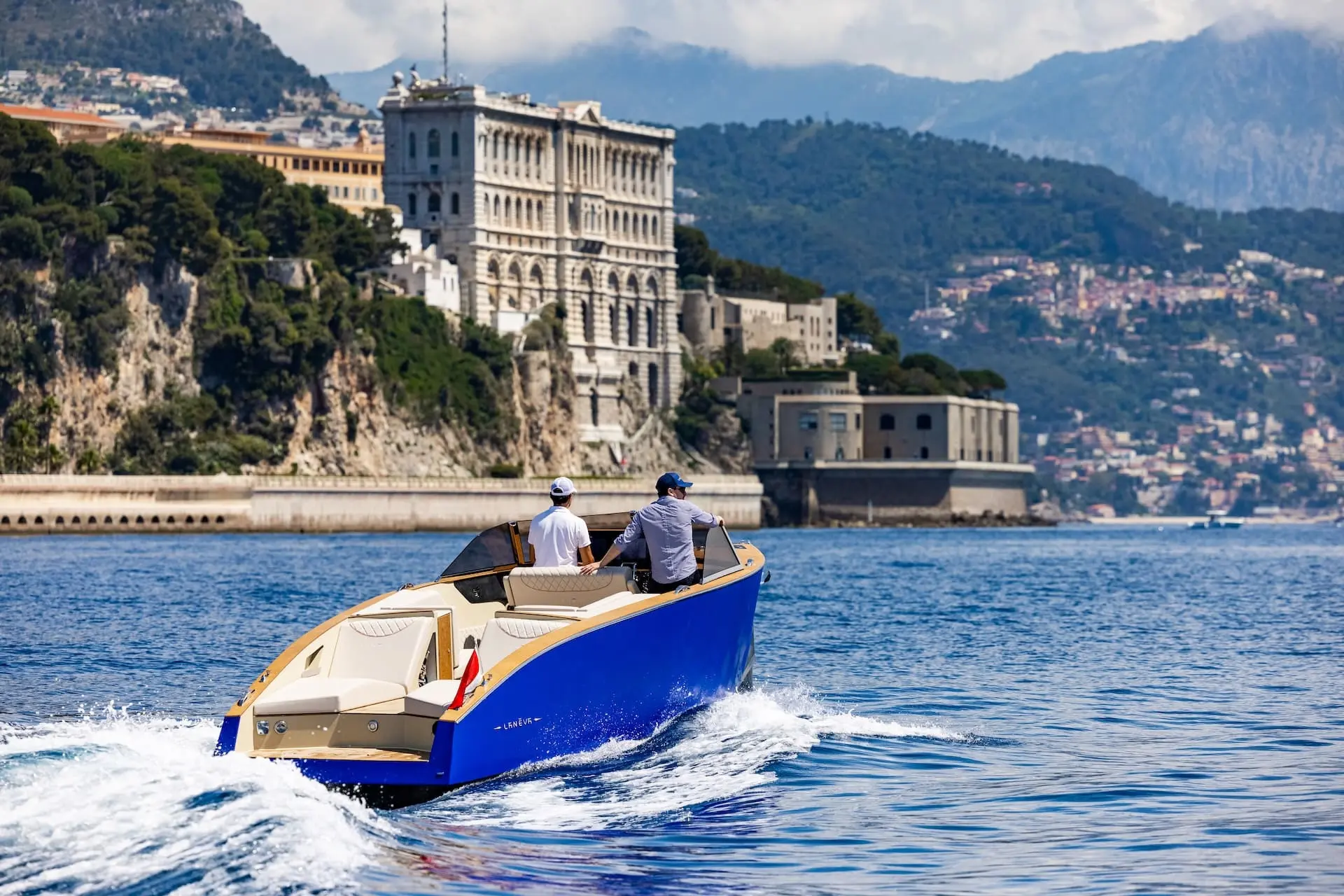 Lanéva Boats electric yacht